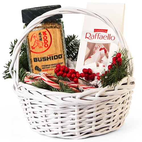 "Карамелька". Корзина новогодняя