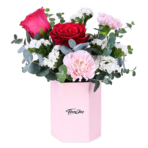 "Мини-сюрприз". Композиция в коробке